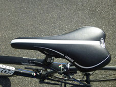 GIOS 2015 TORNADO SHIMANO 105 SADDLE（ジオス 2015年モデル トルナード シマノ105 サドル）