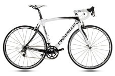 PINARELLO 2014 ROADBIKE ROKH 30.12 THINK 2 SHIMNO 105 10s 788 WHITE CARBON COLOR（ピナレロ 2014年モデル ロードバイク ロク シマノ 10スピード 完成車 ホワイト カーボン カラー）