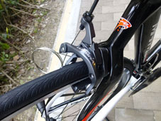 PINARELLO 2014 ROADBIKE MARVEL 30.12 THINK2 T2 SHIMANO ULTEGRA SPECIAL VERSION 11s 810 BLACK WHITE RED COLOR BRAKE CALIPER BR-6800（ピナレロ 2014年モデル ロードバイク マーベル シマノ アルテグラ スペシャル仕様車 11スピード 完成車 ブラック ホワイト レッド カラー ブレーキキャリパー）