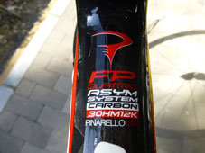 PINARELLO 2013 ROADBIKE FP QUATTRO SPECIAL VERSION SHIMANO 105 11speed 710 WHITE BLACK RED COLOR MARK（ピナレロ ロードバイク 2013年モデル エフピー クアトロ シマノ 105 オリジナル 特別仕様 11スピード 完成車 ホワイトブラックレッド カラー マーク)