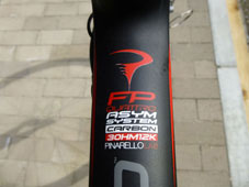 PINARELLO 2013 ROADBIKE FP QUATTRO SHIMANO ULTEGRA Di2 10speed 712 CARBON RED COLOR MARK 30HM12K CARBON（ピナレロ ロードバイク 2013年モデル エフピー クアトロ シマノ アルテグラ 電動 10スピード 完成車 カーボンレッド カラー マーク)