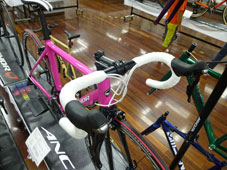 ANCHOR 2015 ROADBIKE RA6 EQUIPE PG VIVID PINK COLOR NITTO HANDLE STEM （アンカー 2015年モデル ロードバイク エキップ ビビッド ピンクカラー 日東 ハンドル ステム）