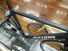 ANCHOR 2015 ROADBIKE RA6 SPORT LB MATTE BLACK COLOR TOPTUBE（アンカー 2015年モデル ロードバイク スポーツ マットブラックカラー トップチューブ）