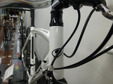 ANCHOR 2015 ROADBIKE RFA3 EX WHITE & BLACK COLOR HEADTUBE（アンカー 2015年モデル ロードバイク イーエックス ホワイト アンド ブラック カラー ヘッドチューブ）