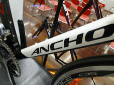 ANCHOR 2015 ROADBIKE RIS9 FRAME SET GA RACING RED COLOR DOWNTUBE（アンカー 2015年モデル ロードバイク フレームセット レーシングレッド カラー dダウンチューブ）