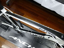 ANCHOR 2015 ROADBIKE RL8 FRAME SET RACING WHITE COLOR TOPTUBE（アンカー 2015年モデル ロードバイク フレームセット レーシングホワイト カラー トップチューブ）