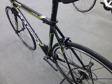 BASSO 2015 ROADBIKE MONZA SHIMANO 5800 105 11speed WHITE CHAINSTAY SEATSTAY（バッソ  2015年モデル ロードバイク モンツァ シマノ 11スピード ブラック チェーンステイ シートステイ） 