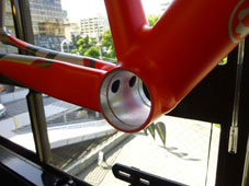 CANNONDALE 2015 ROADBIKE CAAD10 5 105 SPECIAL RED COLOR BB BOTTOM BRACKET（キャノンデール 2015年モデル ロードバイク キャドテン スペシャル仕様 レッド カラー ボトムブラケット)
