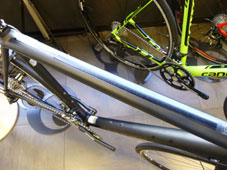 CANNONDALE 2015 CAAD10 3 ULTEGRA 11SPEED BLA COLOR TOPTUBE（キャノンデール 2015年モデル キャドテン スリー シマノ アルテグラ 11スピード ブラック カラー トップチューブ)