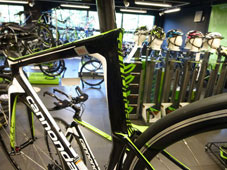 CANNONDALE 2018 TRIATLON BIKE SLICE ULTEGRA Di2 REP COLOR SEATTUBE（キャノンデール 2018年モデル トライアスロン バイク スライス 電動 アルテグラ レプリカ カラー シートチューブ 上部）
