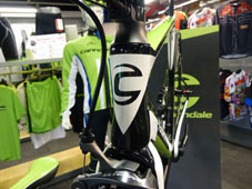 CANNONDALE 2018 TRIATLON BIKE SLICE ULTEGRA Di2 REP COLOR HEADTUBE（キャノンデール 2018年モデル トライアスロン バイク スライス 電動 アルテグラ レプリカ カラー ヘッドチューブ）