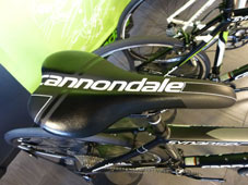 CANNONDALE 2015 ROADBIKE SYNAPSE SHIMANO 105 11 SPEED DISC BBQ COLOR SADDLE（キャノンデール 2015年モデル ロードバイク シナプス シマノ ディスク ブラック カラー サドル）