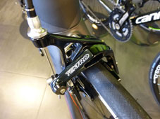 CANNONDALE 2015 SYNAPSE CARBON 6 SHIMANO 105 11SPEED BQR COLOR BRAKE CALIPER（キャノンデール 2015年モデル シナプス カーボン シックス シマノ 11スピード ブラック カラー ブレーキ キャリパー)