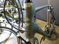 CANNONDALE 2015 SYNAPSE CARBON 6 SHIMANO 105 11SPEED BQR COLOR　HEADTUBE（キャノンデール 2015年モデル シナプス カーボン シックス シマノ 11スピード ブラック カラー ヘッドチューブ)