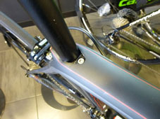 CANNONDALE 2015 SYNAPSE CARBON 6 SHIMANO 105 11SPEED BQR COLOR　SEATPOST（キャノンデール 2015年モデル シナプス カーボン シックス シマノ 11スピード ブラック カラー シートポスト)