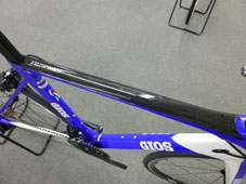 GIOS 2015 ROADBIKE AEROLITE BLUE COLOR Shimano 105 TOPTUBE（ジオス ロードバイク エアロライト ブルーカラー 完成車 トップチューブ）   