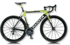 KUOTA 2015 ROADBIKE KOM KING OF MOUNTAIN  FRAME SET GREEN WHITE COLOR（クオータ 2015年モデル ロードバイク ケーオーエム フレームセット グリーンホワイト カラー）