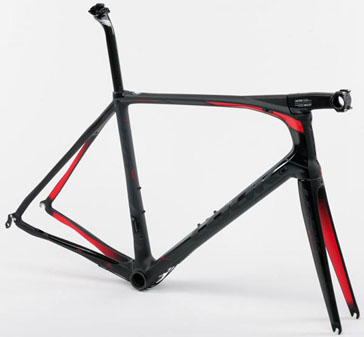 LOOK 2015 ROADBIKE 675 LIGHT FRAME SET FULL BLACK COMPLETED（ルック ライト ロードバイク フレームセット フルブラック）