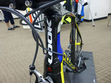 LOOK 2015 ROADBIKE 675 LIGHT PROTEAM  HEADFIT4 FEADPARTS（ルック 2015年 モデル ロードバイク ライト プロチーム ヘッドフィット4 ヘッドパーツ）  