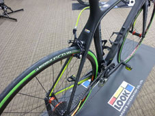 LOOK 2015 ROADBIKE 695 LIGHT FRAME SET GRAYACID SEATSTAY（ルック 2015年 モデル ロードバイク ライト フレームセット グレーアシッド シートステイ）  