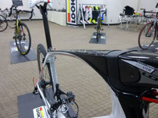 LOOK 2015 ROADBIKE 795 LIGHT FRAME SET WHITE TOPTUBE SIDE（ルック 2015年 モデル ロードバイク ライト フレームセット ホワイト トップチューブ サイド）  