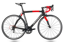 PINARELLO 2015 ROADBIKE RAZHA  SHIMANO 105 5800 11s 928 BLACK RED COLOR（ピナレロ 2015年モデル ロードバイク ラザ シマノ 11スピード 完成車 ブラックレッド カラー）