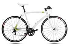 PINARELLO 2015 ROADBIKE PRIMA SHIMANO SORA 9s 723 WHITE COLOR（ピナレロ 2015年モデル ロードバイク トレビソシマノ ソラ 9スピード 完成車 ホワイト カラー）