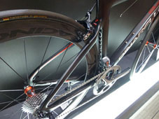 PINARELLO 2016 ROADBIKE DOGMA F8 950 NAKED RED COLOR SEATSTAY（ピナレロ 2016年モデル エフエイティー ネイキッドレッド カラー チェーンステイ)