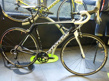 CANNONDALE 2016 SYNAPSE CARBON ULTEGRA SHIMANO 4 CRB COLOR（キャノンデール 2016年モデル シナプス カーボン アルテグラ シマノ カーボン カラー)