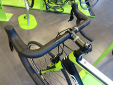 CANNONDALE 2017 SYNAPSE CARBON SHIMANO 105 5 11speed BLACK COLOR HANDLE STEM（キャノンデール 2017年モデル シナプス カーボン ファイブ シマノ 11スピード ブラックカラー ハンドル サドル)