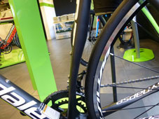 CANNONDALE 2017 SYNAPSE CARBON SHIMANO ULTEGRA Di2 6870 BLACK COLOR SEATTUBE（キャノンデール 2017年モデル シナプス カーボン シマノ 電動 アルテグラブラック カラー)