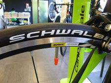 CANNONDALE 2017 SYNAPSE CARBON SHIMANO ULTEGRA Di2 6870 11speed BLACK COLOR WHEEL TIRE（キャノンデール 2017年モデル シナプス カーボン シマノ 電動 アルテグラ 11スピード ブラックカラー ホイール タイヤ)
