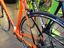 CANNONDALE 2017 SYNAPSE CARBON SHIMANO R9100 DURAACE BLACK RED COLOR SEATSTAY（キャノンデール 2017年モデル シナプス カーボン デュラエース シマノ レッド カラー シートステイ)