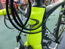 PINARELLO 2016 ROADBIKE GANRS FRAME SET 246 BLACK YELLOW COLOR HEADTUBE（ピナレロ 2016年モデル ロードバイク ガン アールエス フレームセット ブラックイエロー カラー）