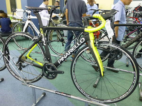 Pinarello Roadbike Gan Rs R8000 Ultegra 16 ピナレロ ロードバイク ガン アールエス アルテグラ