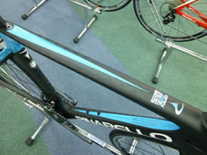 PINARELLO 2016 ROADBIKE GAN S ULTEGRA 11speed 388 BLACK SKY COLOR TOPTUBE（ピナレロ ロードバイク 2016年モデル ガンエス シマノ アルテグラ 11スピード 完成車 ブラックスカイ カラー トップチューブ)
