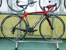 PINARELLO 2016 ROADBIKE RAZHA K SHIMANO 105 5800 11s 660 BLACK RED COLOR（ピナレロ 2016年モデル ロードバイク ラザ ケー シマノ 11スピード 完成車 ブラックレッド カラー）