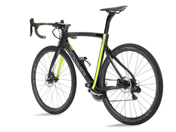 PINARELLO 2016 ROADBIKE DOGMA F8 DISK DISC FRAME SET 695 CARBON YELLOW COLOR SIDE（ピナレロ 2016年モデル ロードバイク ドグマ エフエイティー ディスク フレームセット カーボンイエロー カラー 裏側）