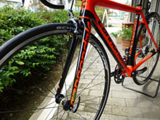 CANNONDALE 2017 ROADBIKE SUPERSIX EVO CARBON 6870 ULTEGRA Di2 ARD COLOR FRONT FORK（キャノンデール 2017年 ロードバイク スーパーシックス エボ カーボン 電動 アルテグラ レッド カラー フロント フォーク)
