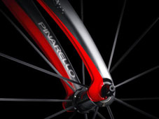 PINARELLO 2018 ROADBIKE DOGMA F10 167 BLACK LAVA COLOR FRONT FORK END（ピナレロ ロードバイク 2018年モデル ドグマ エフテン ブラックラバ カラー フロント フォーク エンド)