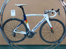 PINARELLO 2017 ROADBIKE DOGMA F8 FRAME SET 876 TEAM WIGGINS COLOR（ピナレロ 2017年モデル ロードバイク ドグマ エフエイティー フレームセット チーム ウィギンス カラー）