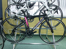 PINARELLO 2018 ROADBIKE GAN EZ-Fit SHIMANO 105 5800 11s 051 CARBON PINK COLOR（ピナレロ 2018年モデル ロードバイク ガン イージーフィット シマノ 11スピード 完成車 カーボンピンク カラー）