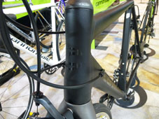 CANNONDALE 2018 ROADBIKE CAAD12 ULTEGRA R8000 BLA BLACK ANODIZED COLOR HEADTUBE（キャノンデール 2017年 ロードバイク キャドトゥエルブ シマノ アルテグラ ブラック アノダイズド カラー）