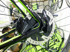 CANNONDALE 2018 ROADBIKE SUPERSIX EVO HI-MOD DISC DURAACE REPLICA REP COLOR REAR BRAKE（キャノンデール 2018年 ロードバイク スーパーシックス エボ ハイモッド ディスク デュラエース レプリカ カラー）