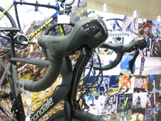 CANNONDALE 2018 ROADBIKE SYNAPSE CARBON DISC 105 BBQ COLOR BRAKE LEVER SHIMANO ST-R505（キャノンデール 2018年 ロードバイク シナプス カーボン ディスク ブラック カラー）