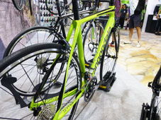 CANNONDALE 2018 ROADBIKE SYNAPSE CARBON ULTEGRA AGR  ACID GREEN JET BLACK COLOR SEATSTAY（キャノンデール 2018年 ロードバイク シナプス カーボン アルテグラ アシッド グリーン ジェット ブラック カラー）
