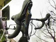 CANNONDALE 2018 ROADBIKE SYNAPSE HI-MOD DISC DURAACE JET BLACK BLK COLOR LEVER（キャノンデール 2018年モデル ロードバイク シナプス ハイモッド ディスク デュラエース ジェット ブラック カラー)