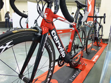 CERVELO 2018 ROADBIKE S3 Shimano R8050 ULTEGRA Di2 RED BLACK COLOR FRONT FORK（サーベロ 2018年モデル ロードバイク エススリー シマノ 電動 アルテグラ 完成車 レッドブラック カラー）