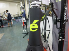 CERVELO 2018 ROADBIKE S5 FRAME SET BLACK GREEN COLOR　HEADTUBE（サーベロ 2018年モデル ロードバイク エスファイブ フレームセット ブラック /グリーン カラー）