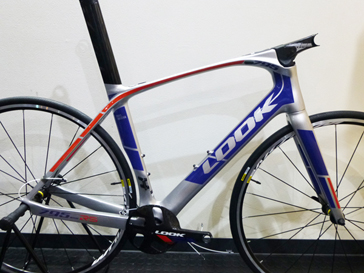 LOOK 2018 ROADBIKE 795 LIGHT RS FRAME SET PARIS MODENA MASERATI COLOR（ルック 2018年 モデル ロードバイク ライト アールエス フレームセット パリモデナ マセラティ カラー 上部）